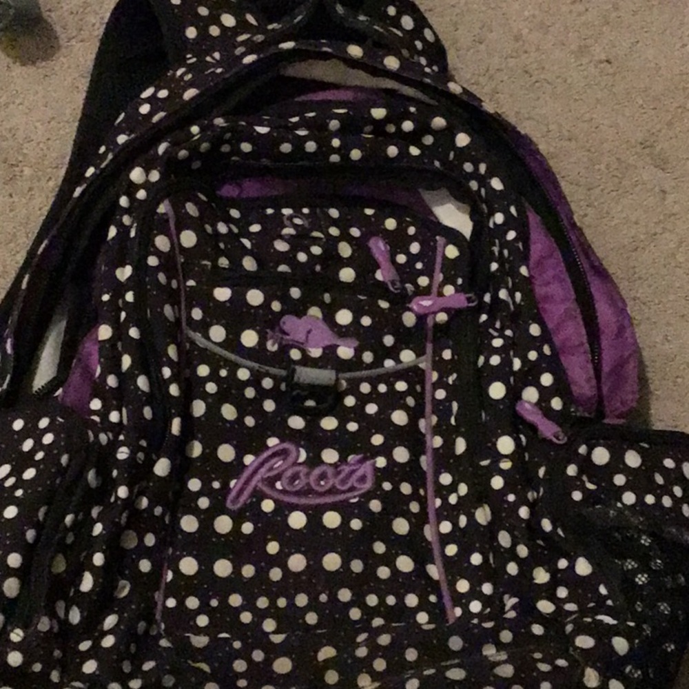 Roots back pack